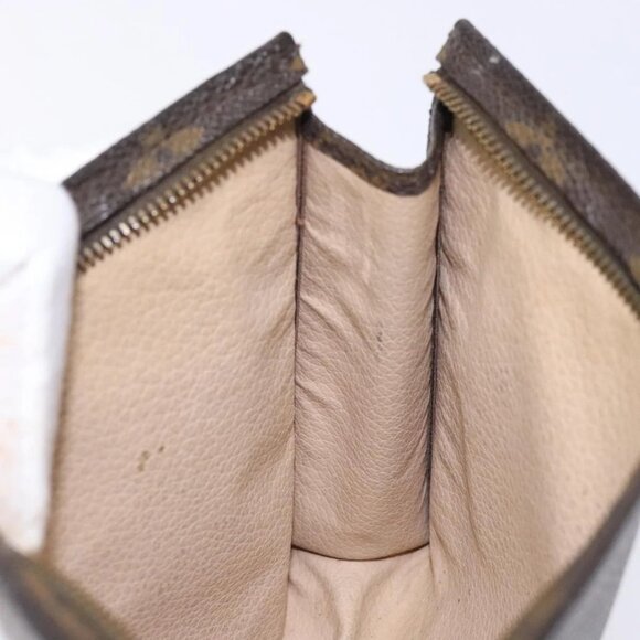 LOUIS VUITTON Monogram Poche Toilette 19 Pouch - Picture 14 of 15